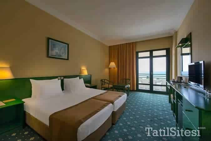 Miramare Beach Hotel